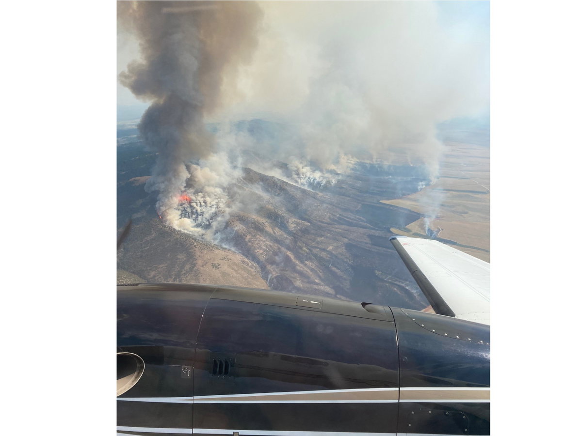 Lusk Fire Today: Residents Evacuated as Wyoming Officials Monitor Expanding Wildfire Near Town Limits